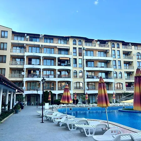 Lägenhet Royal Dreams Apartments, Sunny