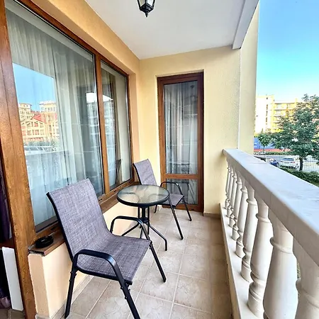 شقة Royal Dreams Apartments, Sunny