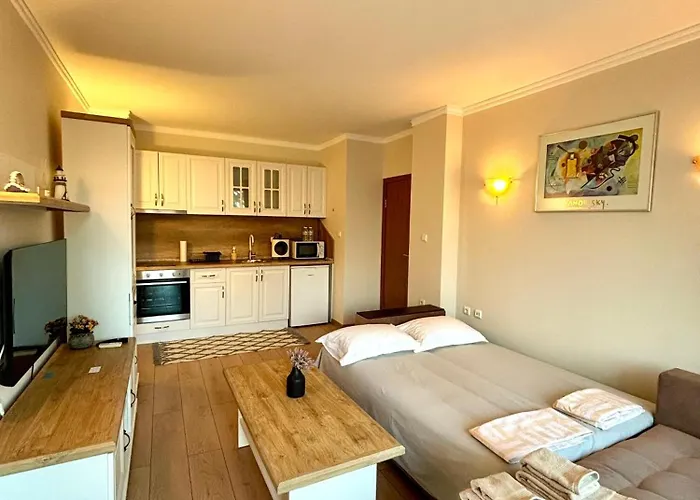 Royal Dreams Apartments, Sunny Apartamento *