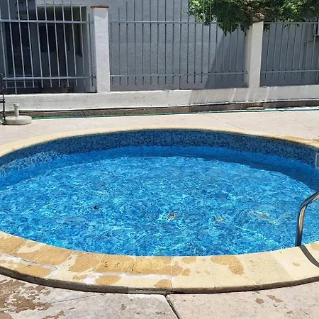 Royal Dreams Apartments, Sunny Apartman